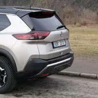 Nissan X-Trail e-4orce Trek: Rodinný kamarád do deště i do sněhu