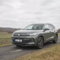 Ideální rodinné SUV pod milion? Volkswagen Tiguan 1.5 TSI People to umí