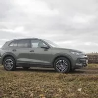 Ideální rodinné SUV pod milion? Volkswagen Tiguan 1.5 TSI People to umí
