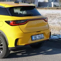 Lexus LBX Business: Malý vzrůstem, velký duší