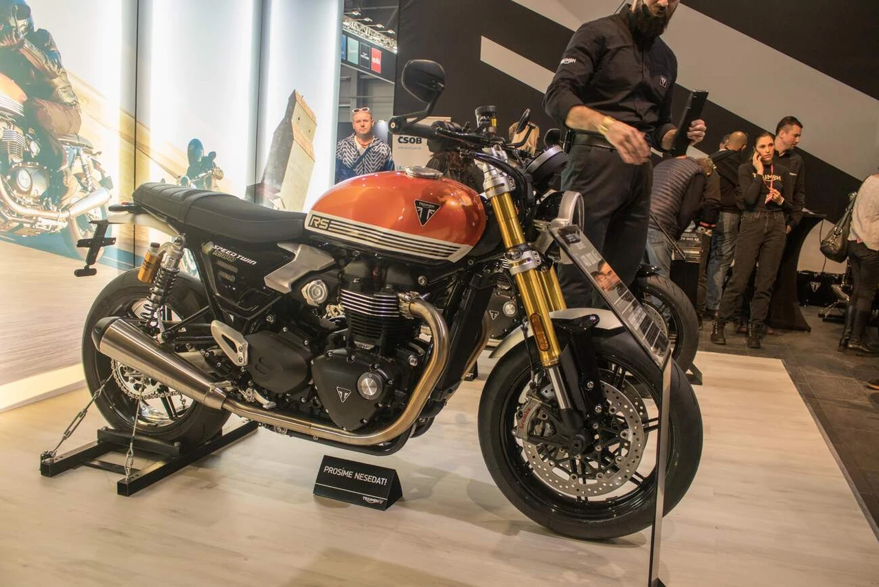 Triumph Speed Twin 1200 RS, foto: Viola Procházková, Autíčkář.cz