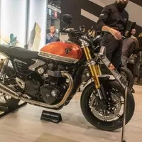 Triumph  Speed Twin 1200 RS, foto: Viola Procházková, Autíčkář.cz