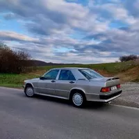 Mercedes-Benz 190 2.3-16 je konečně po letech doma