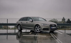 Recenze & testy: Audi S6 (C7): Osm válců stačí, když dvě turba tlačí