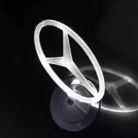 foto: se svolením Mercedes Benz