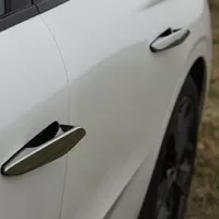 DS 4 Hybrid 145: Pravý francouzský zákusek