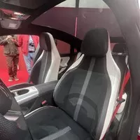 Mercedes-Benz CLA dorazil do Prahy. Dojede skoro 800 km a chce si s vámi povídat