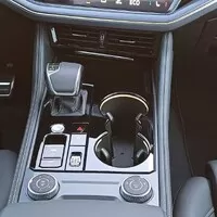 Volkswagen Touareg 3.0 TDI: Luxus, co se nepředvádí