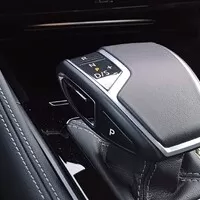 Volkswagen Touareg 3.0 TDI: Luxus, co se nepředvádí