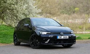 Volkswagen Golf R Black Edition: R jako recept na dokonalost