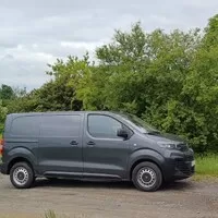Citroën Jumpy Furgon 2.0 BlueHDi 145: Skvělý motor, žádné zbytečnosti
