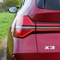 BMW X3 M50 xDrive: Nový král středně velkých SUV?