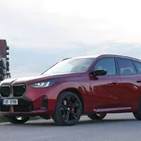BMW X3 M50 xDrive: Nový král středně velkých SUV?