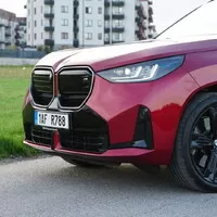 BMW X3 M50 xDrive: Nový král středně velkých SUV?