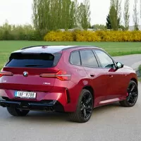 BMW X3 M50 xDrive: Nový král středně velkých SUV?