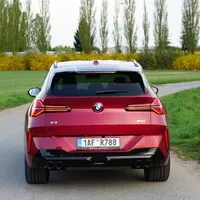 BMW X3 M50 xDrive: Nový král středně velkých SUV?