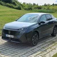 Peugeot 3008: Odvážný krok směrem z průměru