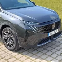 Peugeot 3008: Odvážný krok směrem z průměru