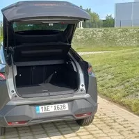 Peugeot 3008: Odvážný krok směrem z průměru