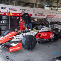 Formule Renault 2.0 - Zkušenost, která mi převrátila vesmír vzhůru nohama