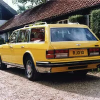 Kombi na míru: Od Seatu za pár tisíc po Ferrari pro sultána