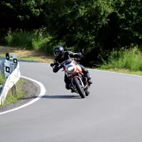 BMW R 12 S: Retro design s moderní technikou