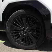 Hyundai Santa Fe hybrid 4x4: Auto, ve kterém chcete jet klidně i na druhý konec světa
