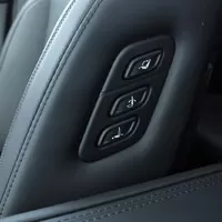 Hyundai Santa Fe hybrid 4x4: Auto, ve kterém chcete jet klidně i na druhý konec světa
