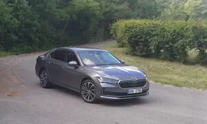 Recenze & testy: Škoda Superb L&K: Vrchol boleslavského potravního řetězce počtvrté 