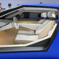 Jaguar Type 00 poprvé naživo. V Goodwoodu budil úžas - ale kde zůstaly klasiky?