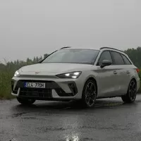Cupra Leon SP e-Hybrid 204k: Rozdvojená osobnost