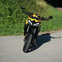 Triumph Street Triple 765 RS: Dokonalost nejde vylepšit. Nebo ano?