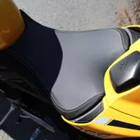 Triumph Street Triple 765 RS: Dokonalost nejde vylepšit. Nebo ano?