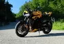 Triumph Street Triple 765 RS: Dokonalost nejde vylepšit. Nebo ano?
