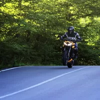 Triumph Street Triple 765 RS: Dokonalost nejde vylepšit. Nebo ano?