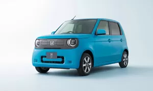 Honda N-ONE e: Roztomilý a velmi praktický japonský kei car se představuje v nové verzi. A teď se ho konečně dočkáme i my