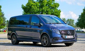 Recenze & testy: Mercedes-Benz V300d: To nejlepší auto na všechno ladí drobnosti k dokonalosti