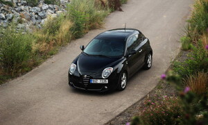 Bazarový snílek, Recenze & testy: Italská městská stylovka? Alfa Romeo MiTo 1.4 T-Jet v ne tak docela sériovém stavu vás vyvede z omylu