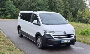 Volkswagen Caravelle Panamericana: Nebojí se dálnic ani šotoliny