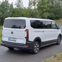 Volkswagen Caravelle Panamericana: Nebojí se dálnic ani šotoliny