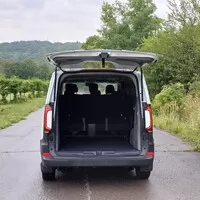 Volkswagen Caravelle Panamericana: Nebojí se dálnic ani šotoliny