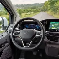 Volkswagen Caravelle Panamericana: Nebojí se dálnic ani šotoliny