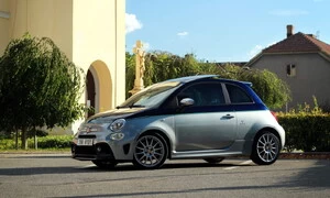 Abarth 695 Rivale: Jachtařská stylovka plná čisté radosti