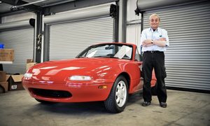 Historie: Tom Matano — autor Mazdy MX-5, řečené Miata, a jeho životní příběh: Vzpomínání na srdcaře, který nám dal tu jedinou správnou odpověď na každou automobilovou otázku