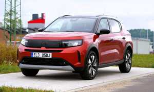Recenze & testy: Opel Frontera Electric: Levná, prostorná a elektrická. Ale stojí za to?