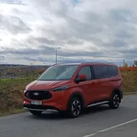 Ford Tourneo Custom PHEV: Napodruhé je mnohem lepší