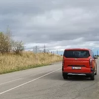 Ford Tourneo Custom PHEV: Napodruhé je mnohem lepší