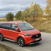 Ford Tourneo Custom PHEV: Napodruhé je mnohem lepší