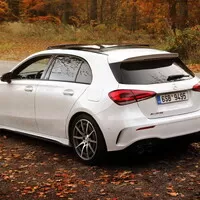 Mercedes-Benz AMG A45 (2020): Nečekaný král hot hatchů