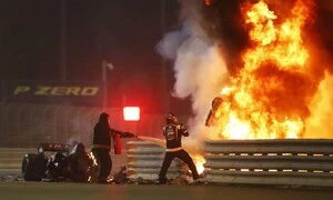 Historie, Motorsport: Těžká dřina strážných andělů. Nejděsivější nehody motorsportu se šťastným koncem